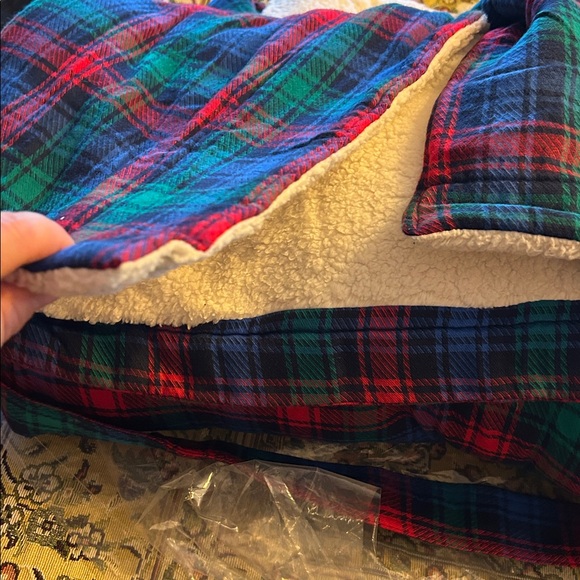 Lands' End Sherpa Flannel Robe Large Red Blue Plaid NWT Holiday Cozy - Picture 7 of 7